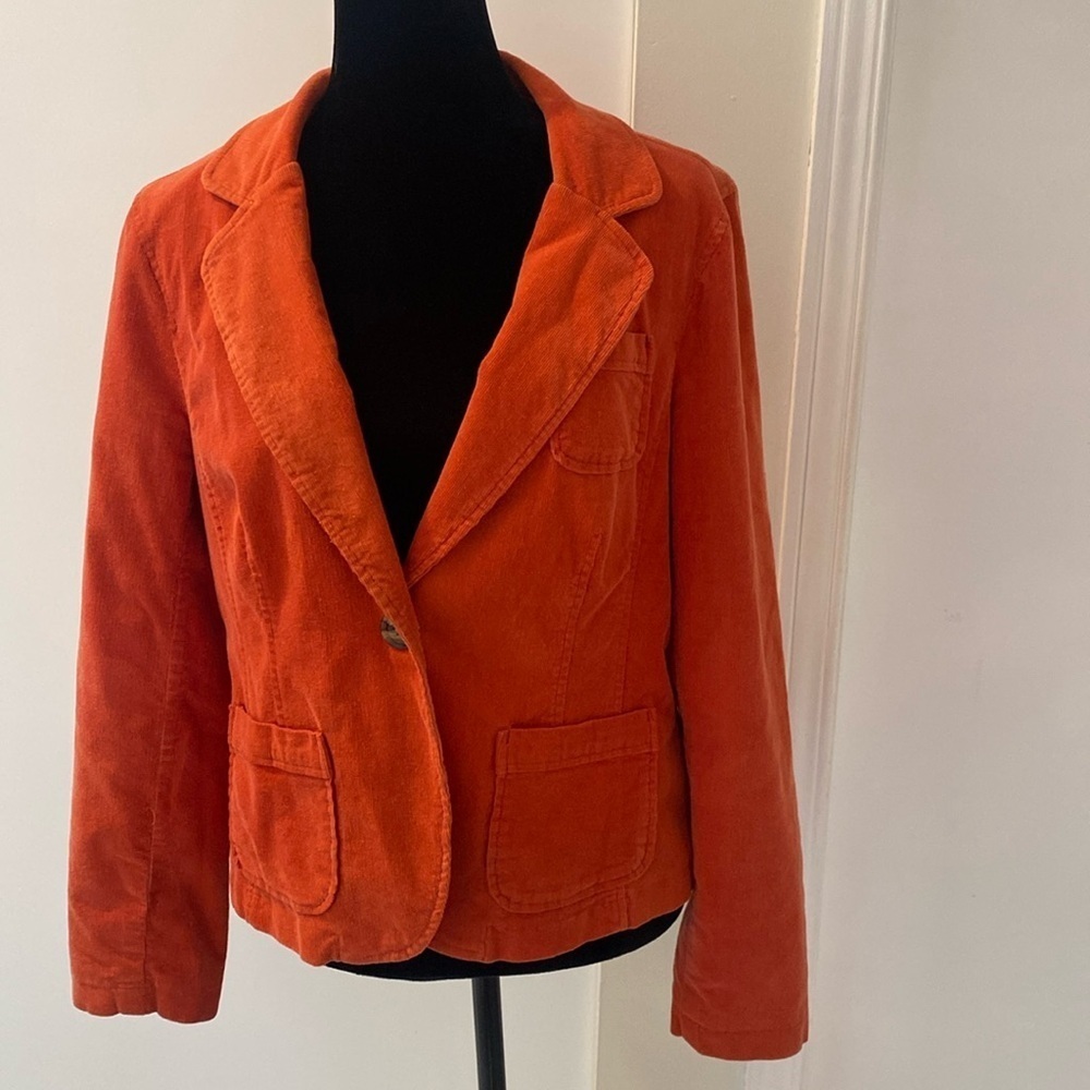 Corduroy long sleeved fully lined fitted Blazer in Orange Size Large